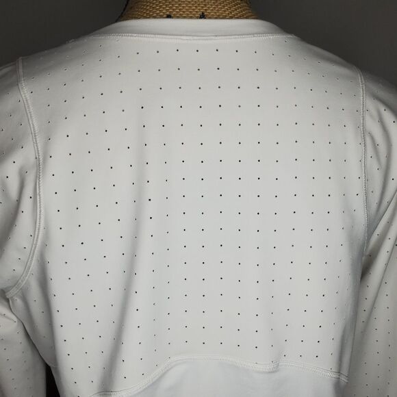 Lululemon Mind Over Miles Long Sleeve Size 8 - Picture 11 of 12